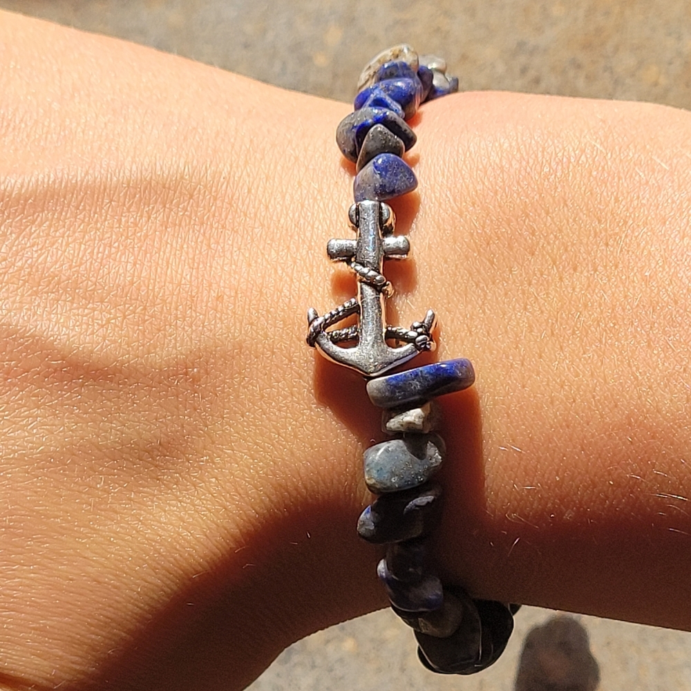 Labradorite Stone Anchor Bracelet - Picture 2 of 5